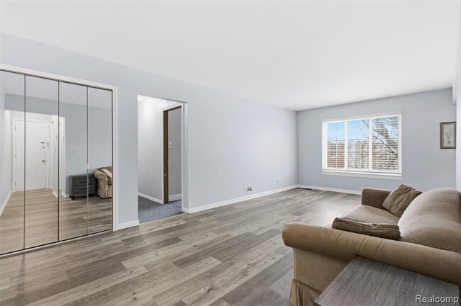 Photo - 39435 Van Dyke Ave Unit 308