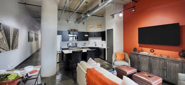Photo - 2115 Runnels St Unidad EEL1