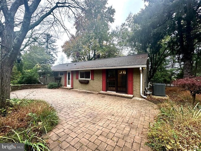 Photo - 1 High Acres Dr