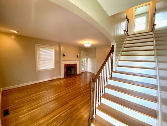 Photo - JUST REDUCED!!  Gorgeous 3 Bedroom Renovat...