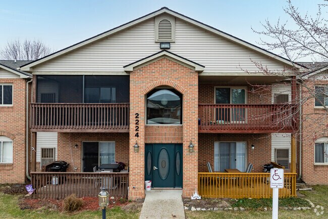 Entrances - Stadium Meadows