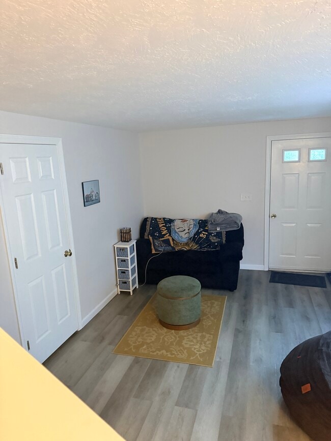 Photo - 30 Old Woods Rd