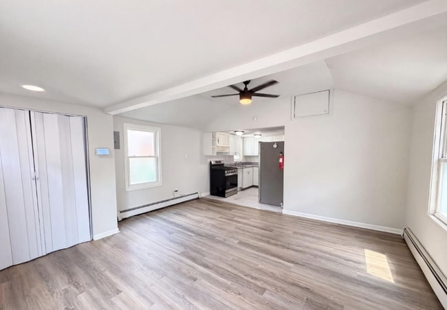 Photo - 937 Grove Ave
