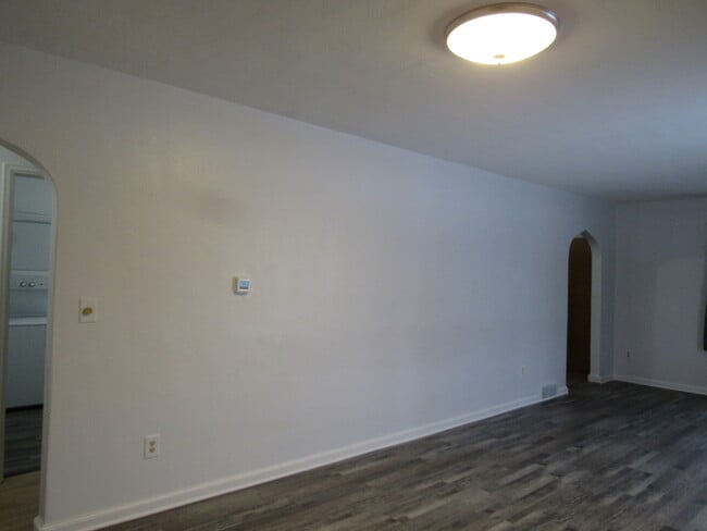 Photo - 730 Lincoln Rd