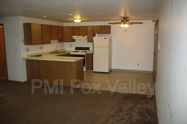 Photo - 619 S Lynndale Dr Unit 5