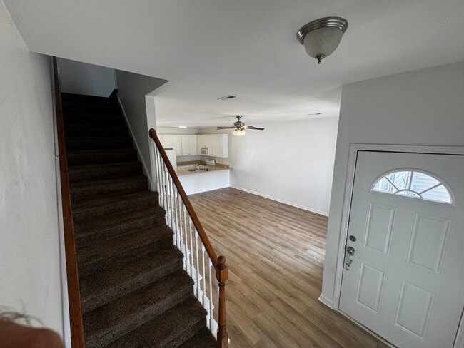 Photo - 14 Ridgestone Cir