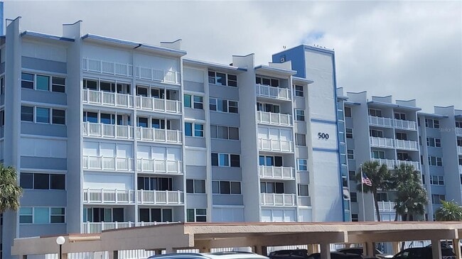 Building Photo - 500 Treasure Island Causeway Unit 502