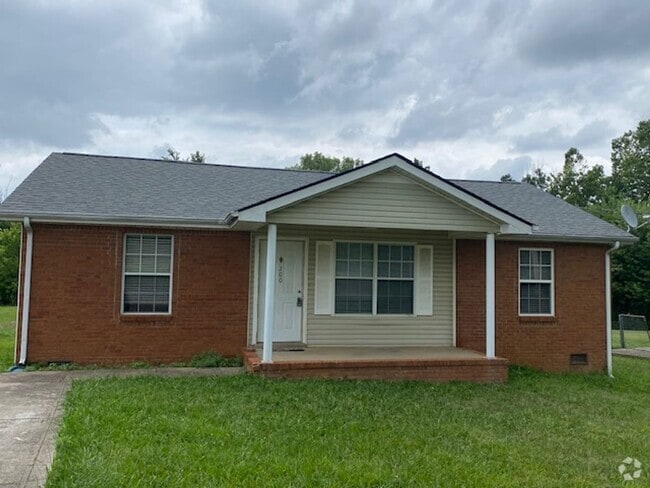 Building Photo - 200 Hugh Hunter Rd Rental
