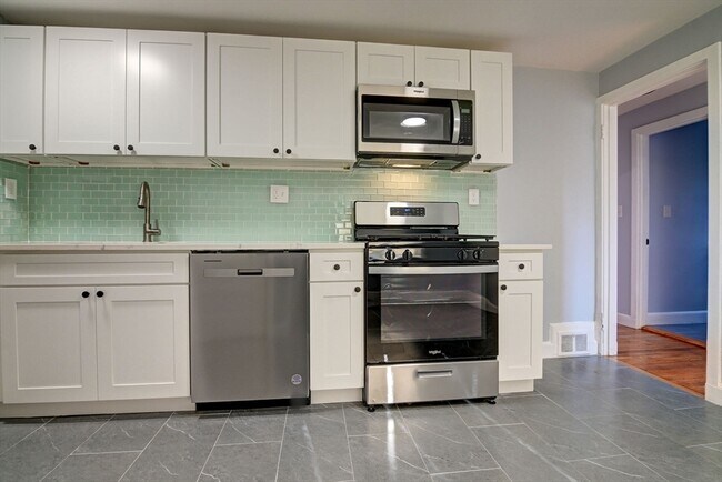 Photo - 23 Langley Cir Unit 2