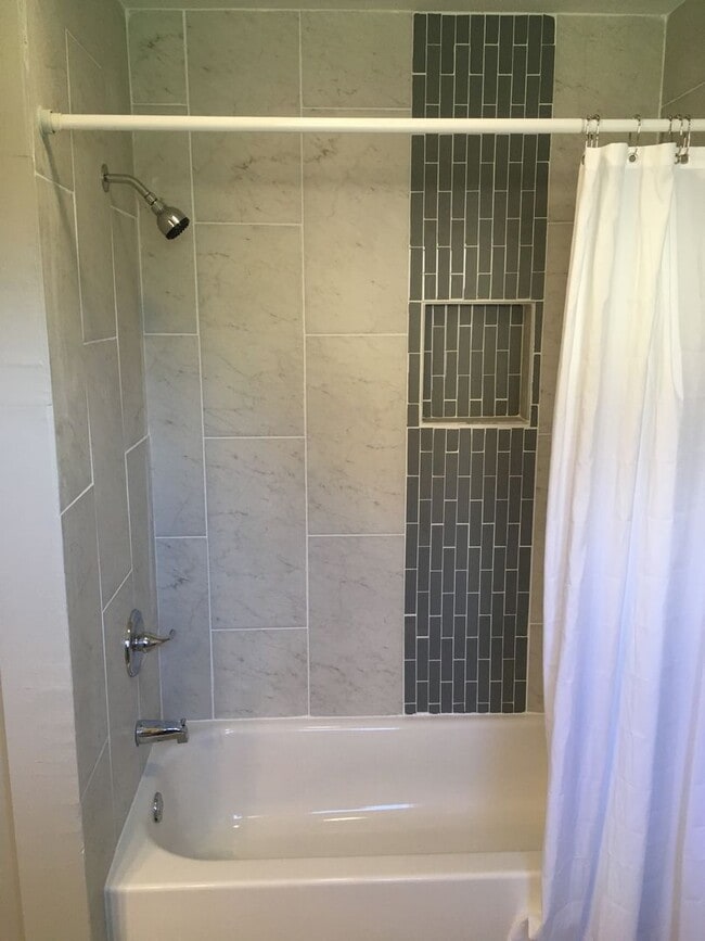 Photo - 702 Fairview Ave