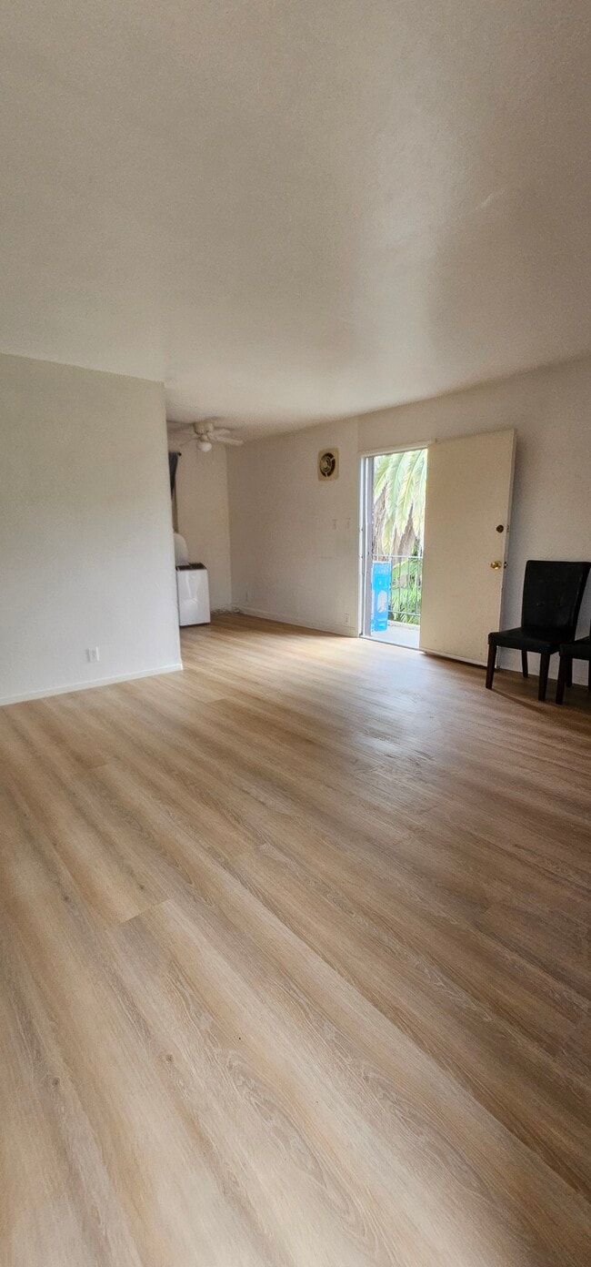 Photo - 411 E Santa Fe Ave Unit 411