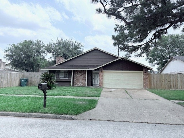Photo - 5711 Longforest Dr Apartment