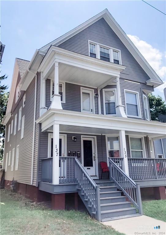 Building Photo - 135 Pendleton St Unit 3