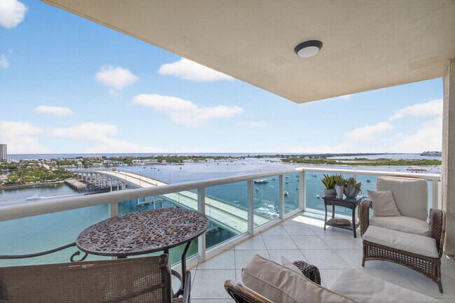 2640 Lake Shore Dr Unit 1716