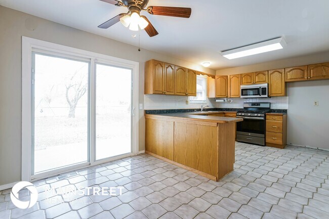 Photo - 2825 Dividend Park Dr