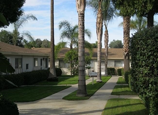 Catalina Garden - Catalina Gardens