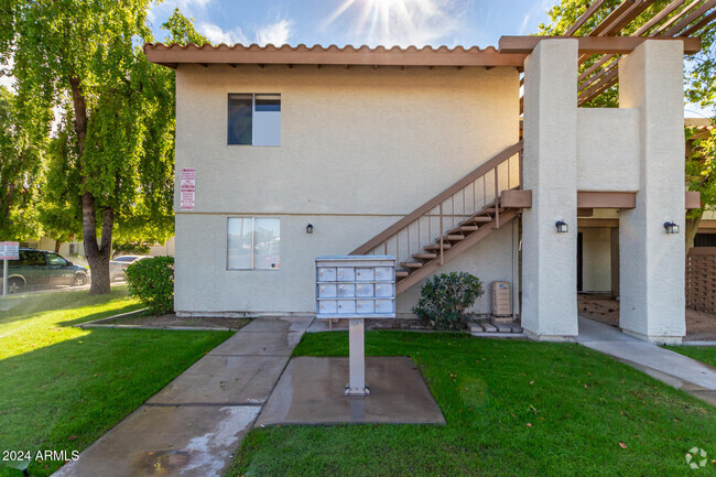 Building Photo - 8848 North 8th St Unit 205 Rental