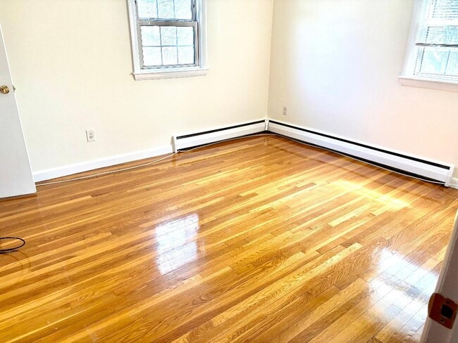 Photo - 124 Salem St Unit D