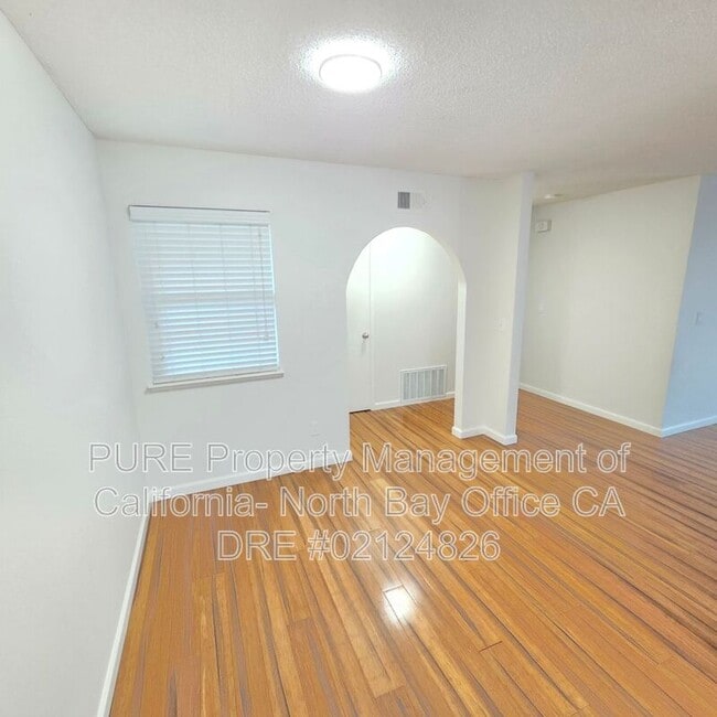 Photo - 1025 Palmetto Way