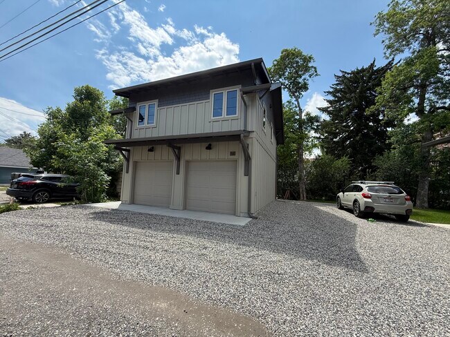 Photo - 518 W Hayes St