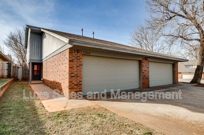 Photo - 6004 Paramount Dr