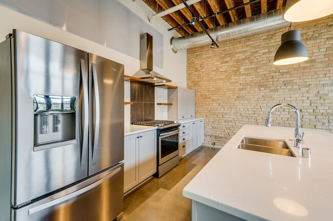 Smyth Lofts