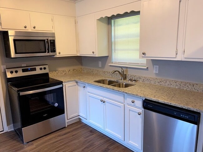 Photo - 5208 Durinda Ln NW