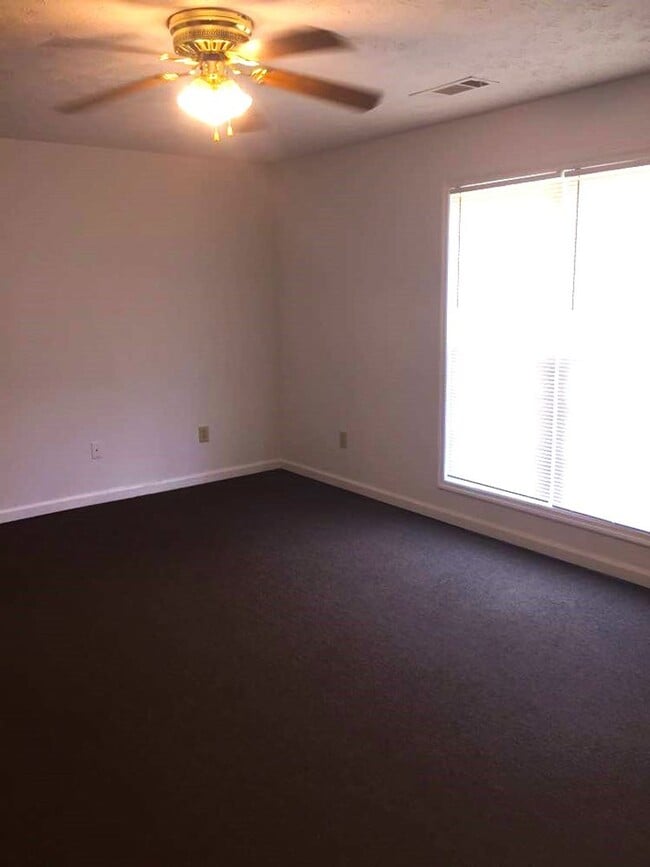 1018 11th Ave Unit B