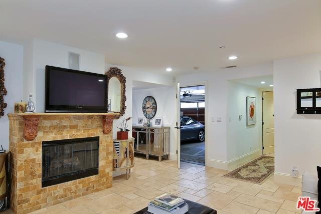 Photo - 16123 Sunset Boulevard, Los Angeles, CA 90...