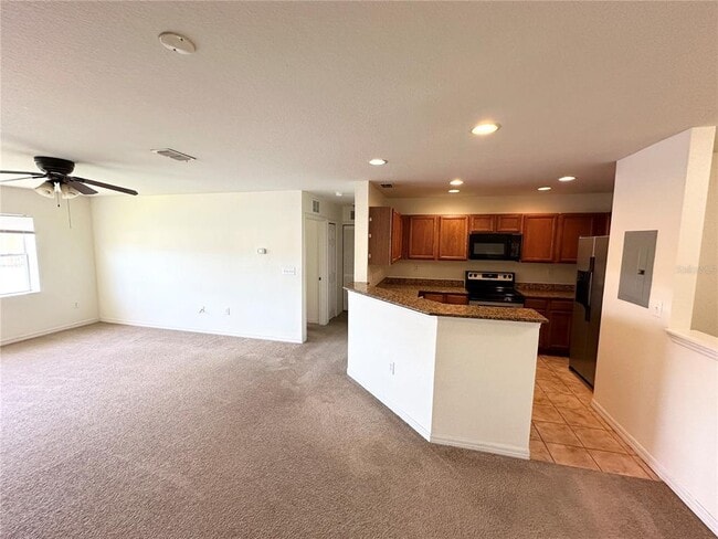 Building Photo - 4600 E Moody Blvd Unit 1K