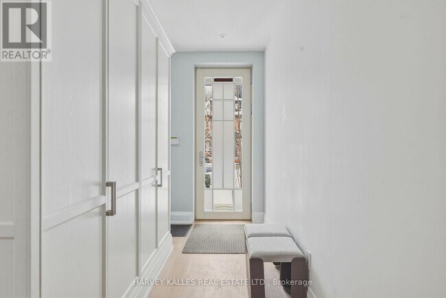 Photo - 94 B ADMIRAL ROAD