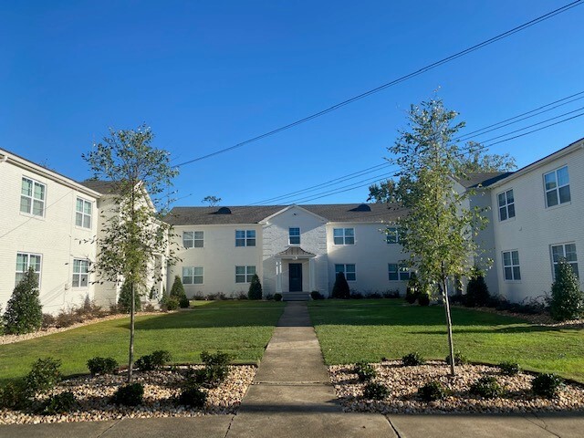 Parkview Apartments - Parkview Apartments