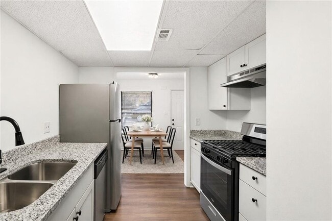 Photo - 3867 Moran Way