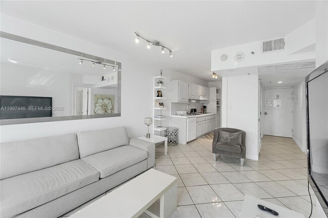 Photo - 100 Lincoln Rd Unit 638