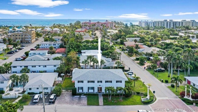 231 Bamboo Rd Unit 4