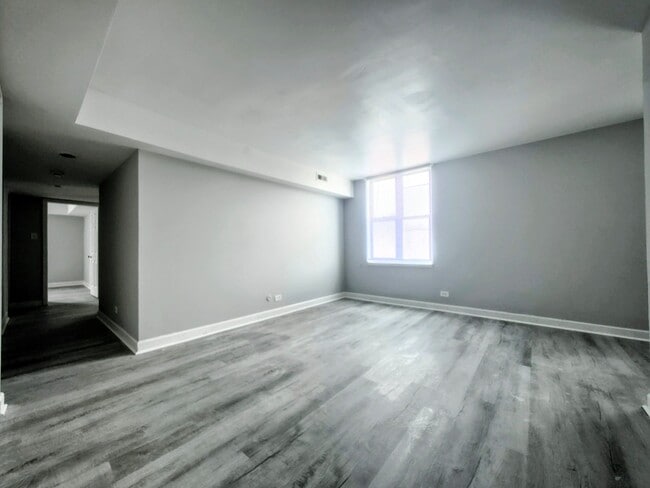 1840 S Karlov Ave Unit 3