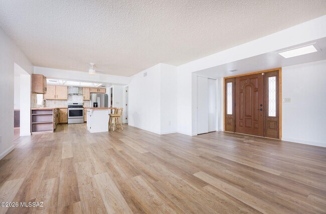 Photo - 2720 N Essel Dr