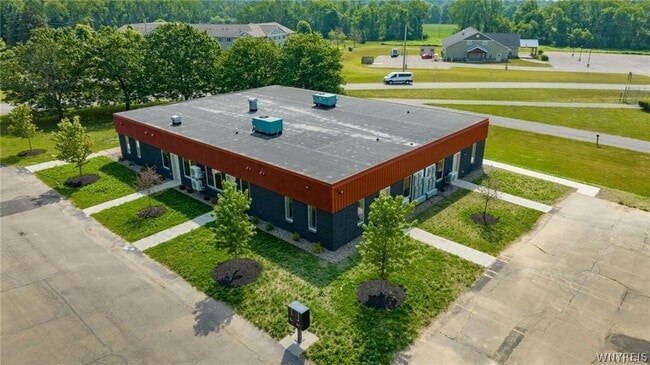 Building Photo - 15 Commerce Dr