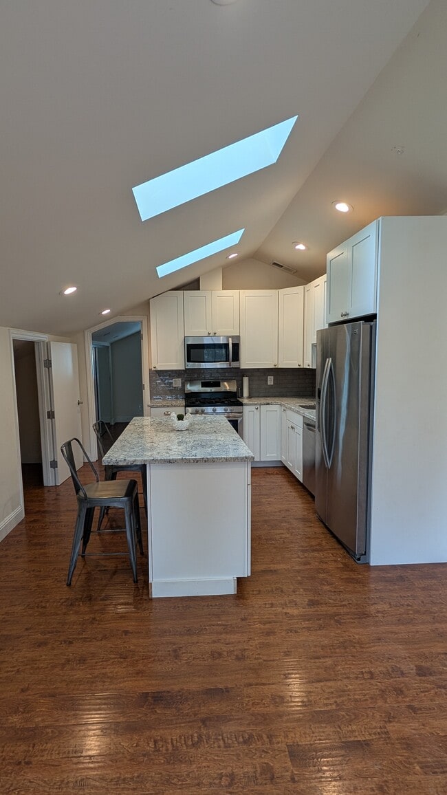 Photo - 15119 Grove St