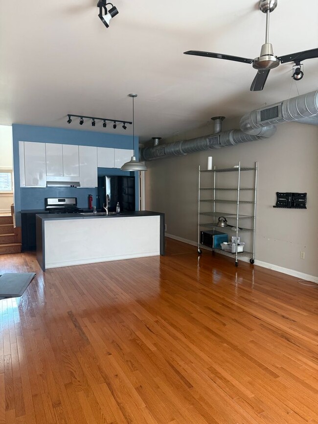 Photo - 137 S 15th St