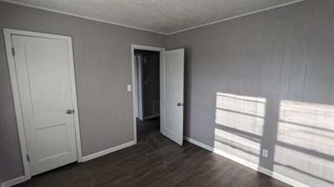 1632 S Glenn Ave Unidad 1