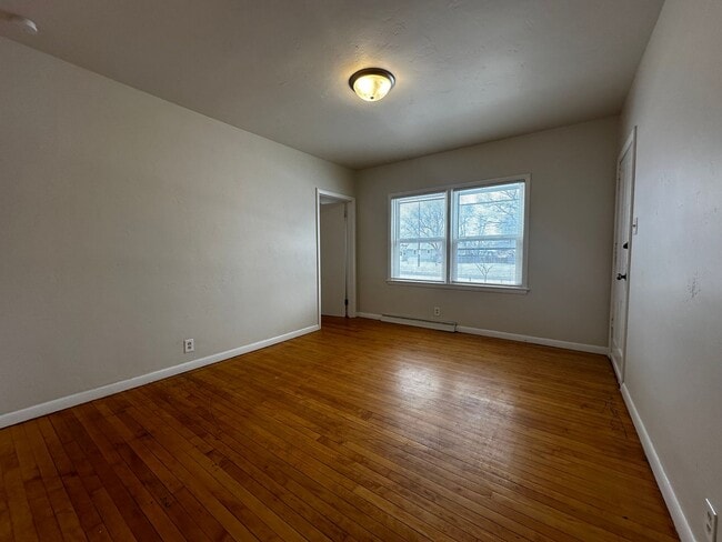 Photo - 1017 N Webster Ave