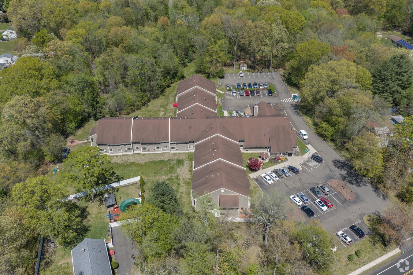 Photo - Steven Woods Apartments