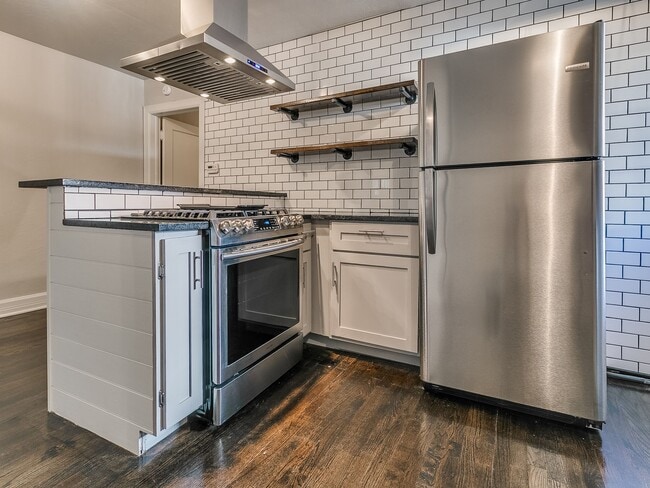 Photo - 1120 NW 27th St