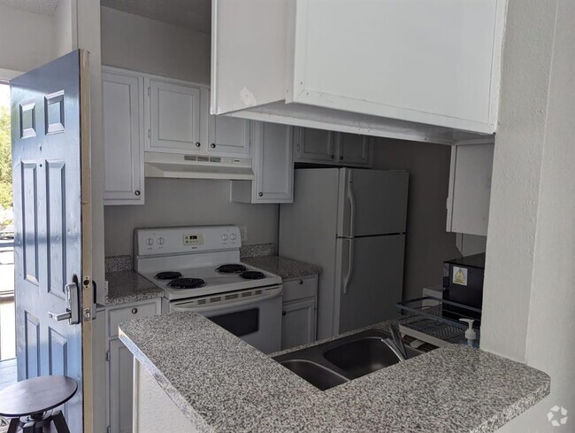 Building Photo - 13151 Walden Rd Unit 220 Rental