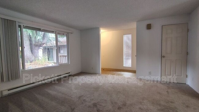 Photo - 1803 Winfield Ave Unit B