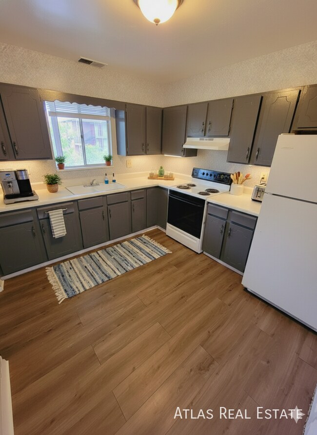 Photo - 1017 Delaware Dr Unit 3