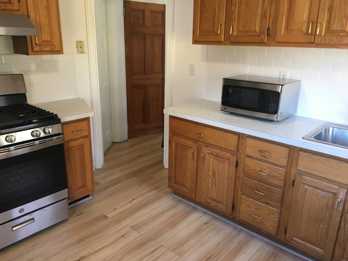 Kitchen - 132 Franklin St Apartment Unit Floor 2