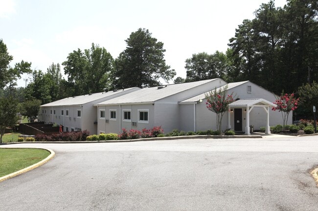 Photo - Lockheed Square Apartments