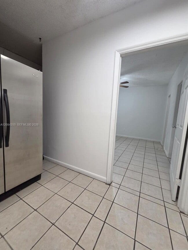 9801 SW 13th Ct Unit 9801